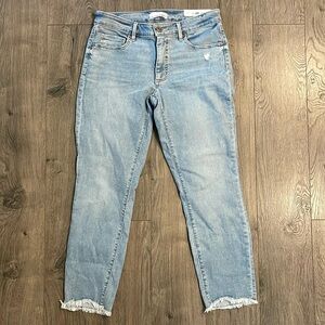 Loft Jeans Women’s Curvy Skinny Cropped Raw Hem Size 6/28 NWT